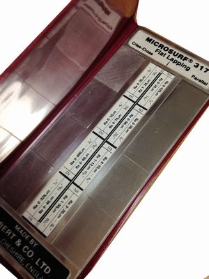 Visuele ruwheidsvergelijkingsblok, vlak lappen