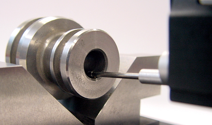 Tracer with skid BH for bore from Ø 2,5 mm, 5 µm/90°