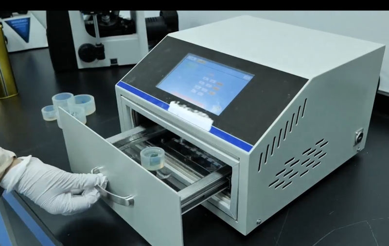 Presse d'enrobage automatique à photopolymérisation METAMON-7