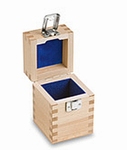 Lined wooden box for stackable weight F1, 10kg